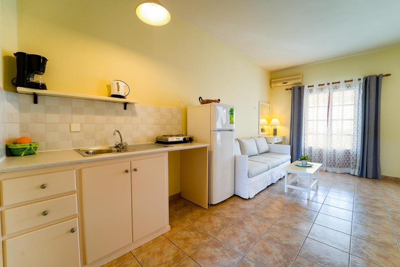 Ionio Holidays Katerina Apartments Vasilikos  Exterior photo